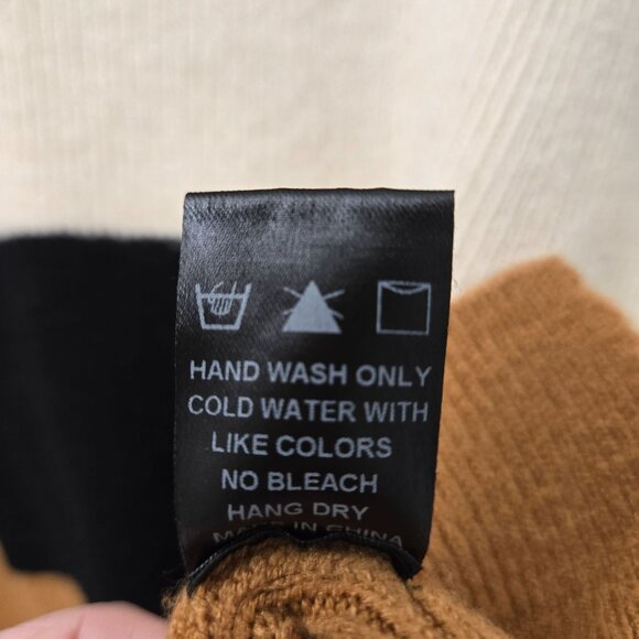 Dress Forum Sweater Womens Small Black Tan Colorblock Stripes Minimalist Casual - Picture 5 of 8